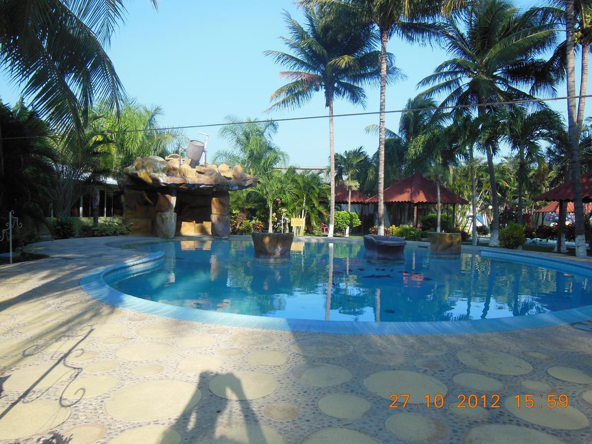 Hotel Santa Cruz Zapaca Exterior photo